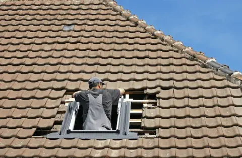 Pose de velux - Puylaroque